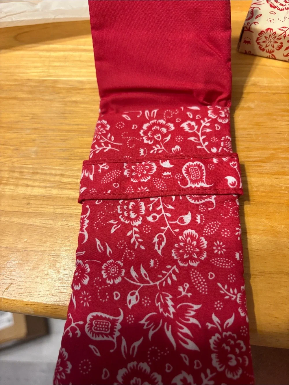 Avon Red and White Floral Sachets - Avon Home Accents